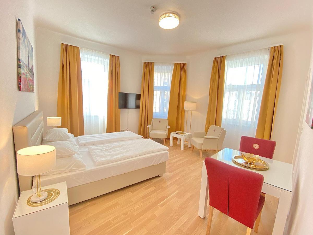 Steiner Residences Vienna Reumannplatz ภายนอก รูปภาพ