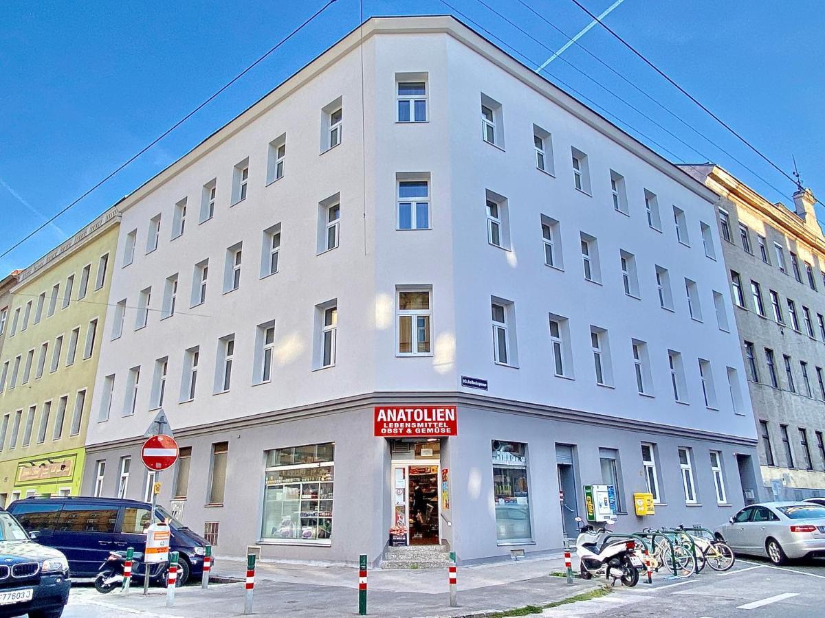 Steiner Residences Vienna Reumannplatz ภายนอก รูปภาพ